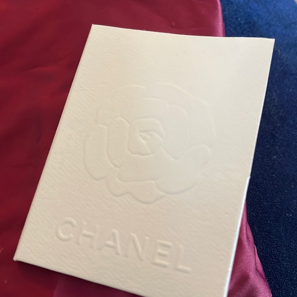 Chanel Purchase Receipt & Receipt Holder Gem